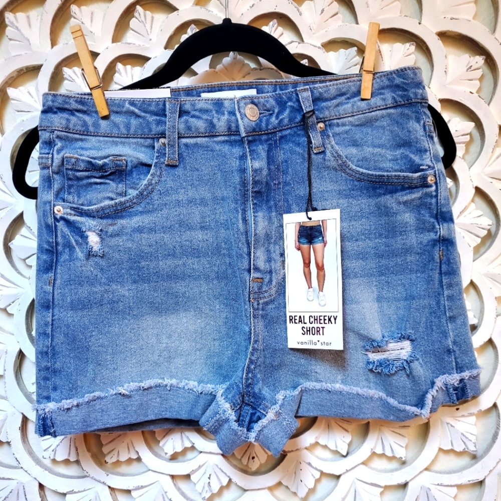 NWT Vanilla Star Real Cheeky Denim Shorts 9 / 29
